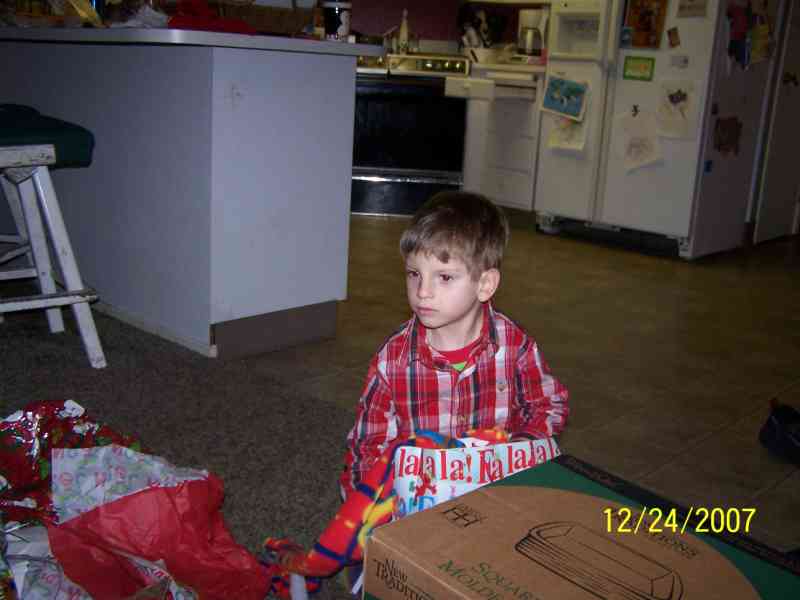 778x577 pixels (40K)